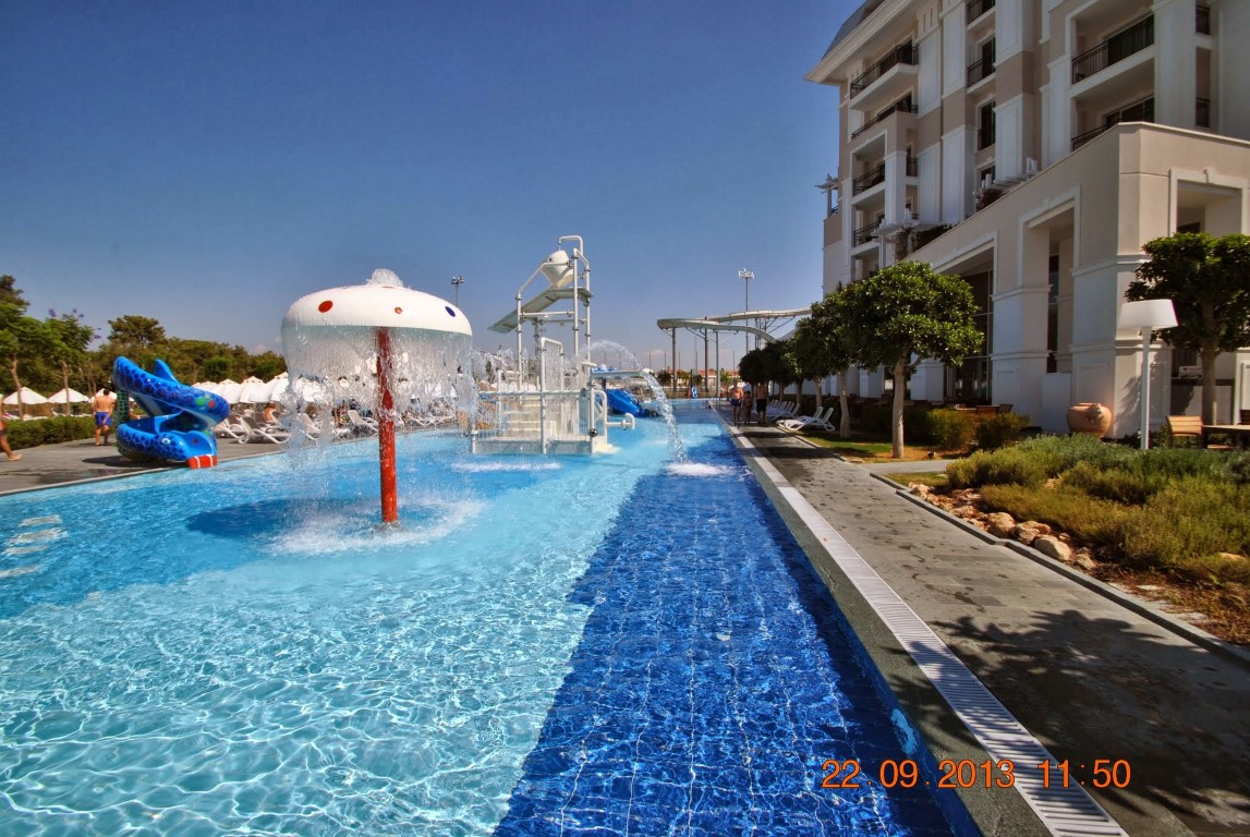 imagini hotel TITANIC BELEK